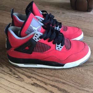 Airs Jordan 4 Retro (kids 5Y)